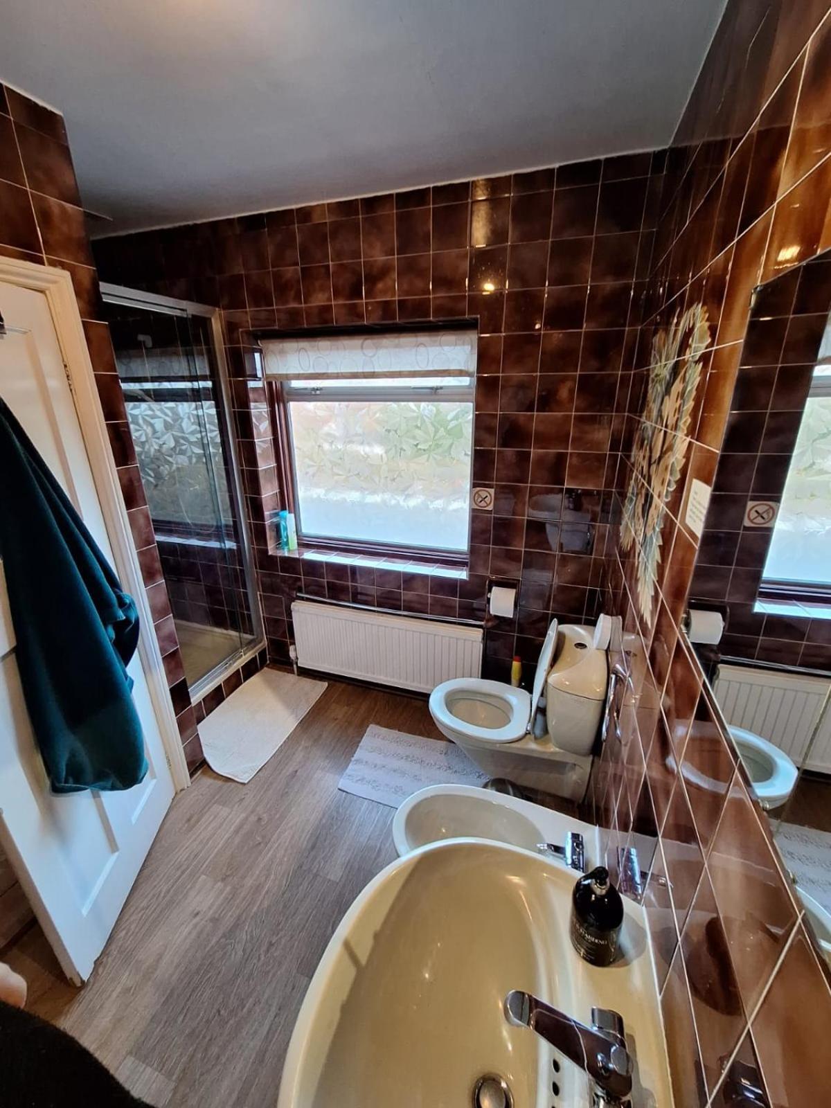 Harrow B & B Buitenkant foto